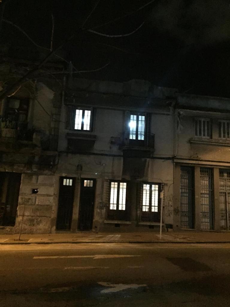 AHIVÁ Espacio Temporal Montevidéu Exterior foto